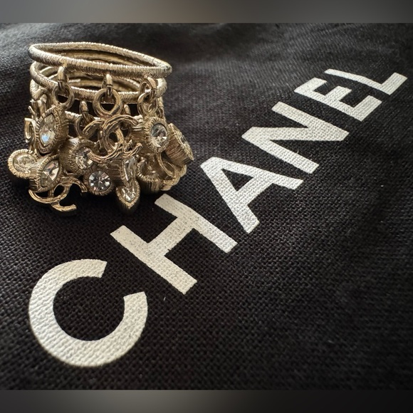 Chanel Ring - Picture 5 of 16